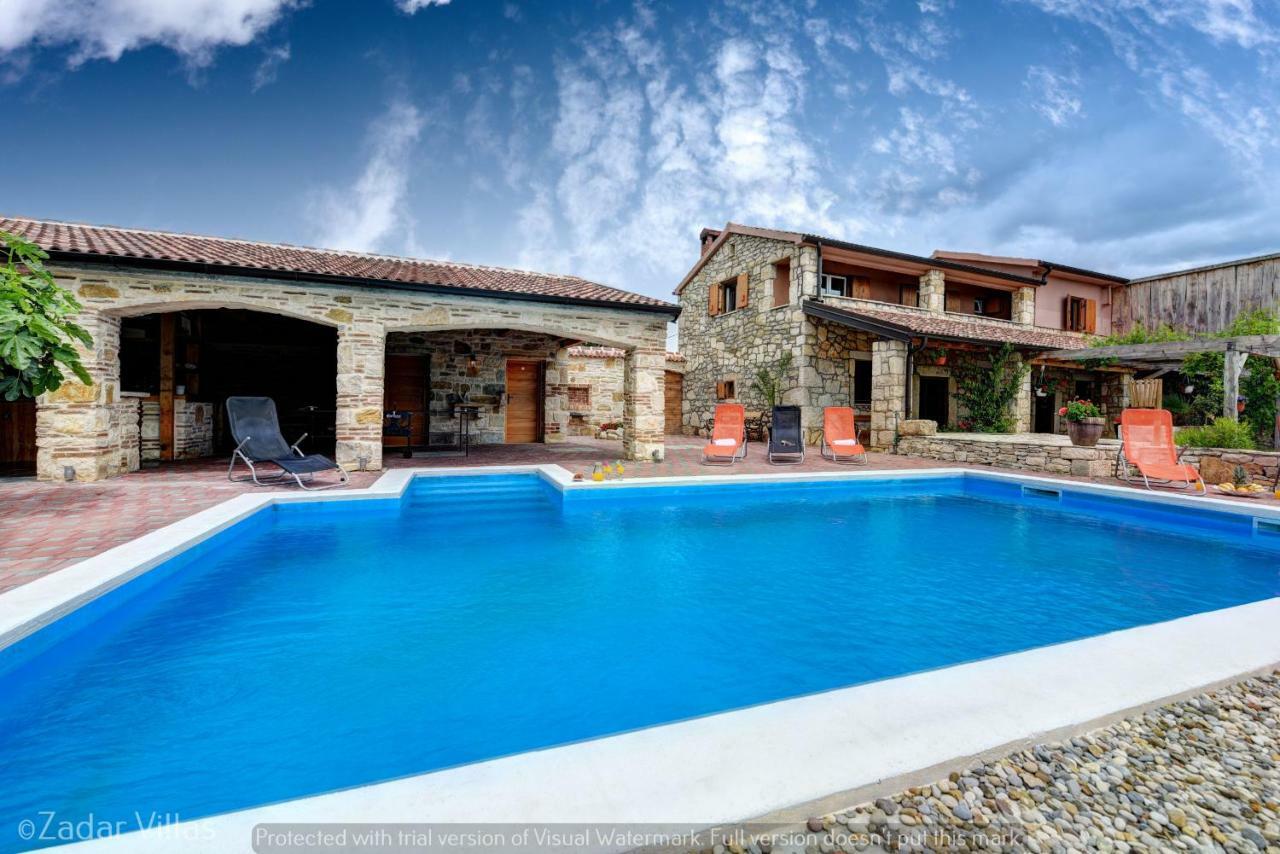 Villa Smilje Zadarvillas Slivnica Exteriör bild